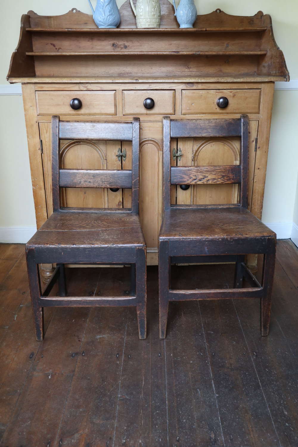 A Pair of 18th Century Scottish vernacular oak side chair