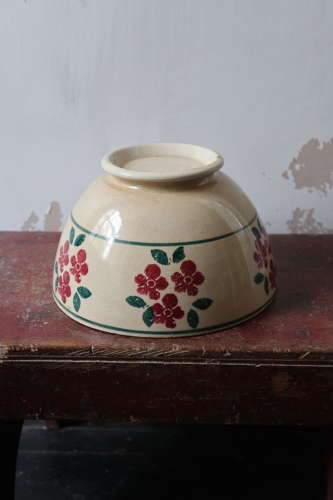Late 19th Century Scottish large floral spongeware bowl