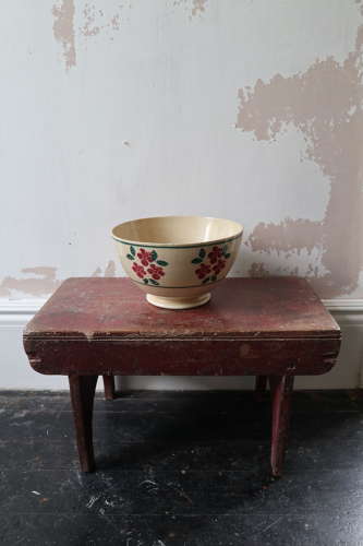 Late 19th Century Scottish large floral spongeware bowl