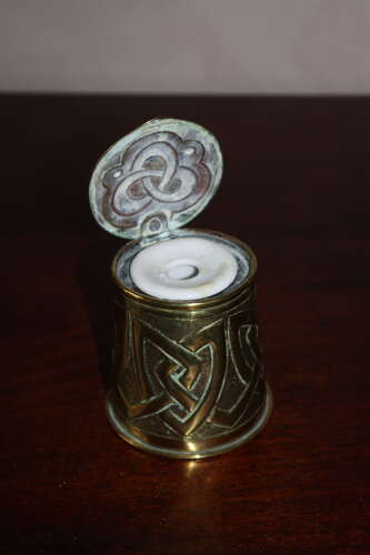 Scottish Arts & Crafts Movement Celtic knotwork brass inkwell c.1900