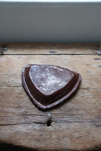 Late 19th Century Scottish Seaton Agateware triangular dish