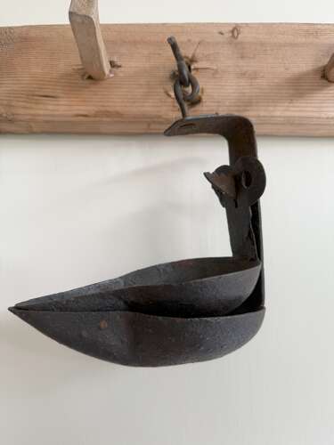Late 19th Century Scottish short hanging cruisie oil lamp