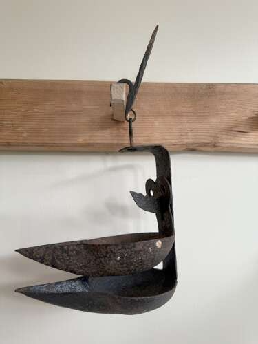 19th Century Scottish vernacular cruisie oil lamp short twist hanger