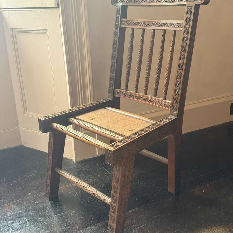 Scottish vernacular Caithness chip-carved oak crofter chair c.1918-39