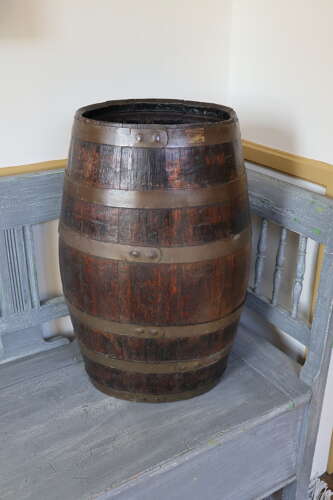 Scottish Oval shaped Oak coopered & brass bound barrel, stick stand c.1860.