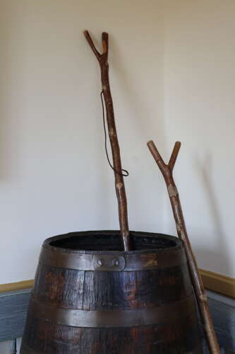 Scottish Oval shaped Oak coopered & brass bound barrel, stick stand c.1860.