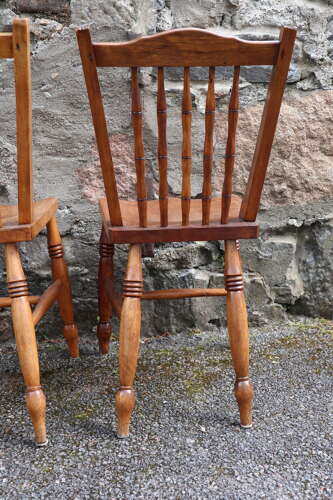 Victorian Scottish Vernacular Francis East & Co. Pair of Windsor Side Chairs c.1890-1910