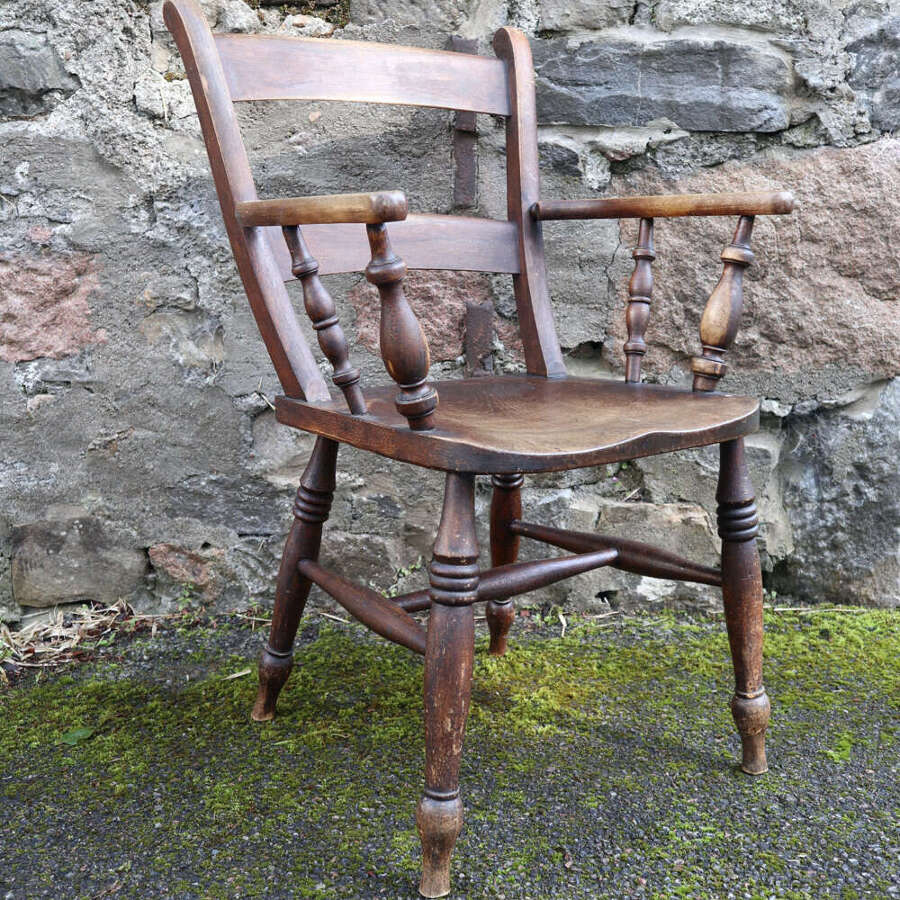 Victorian Scottish vernacular Francis East & Co. Oxford Windsor armchair 1890-1910.